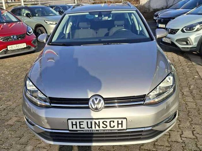 Volkswagen Golf Variant Golf VII Variant Diesel 1.6 TDI Sound Sondermodell