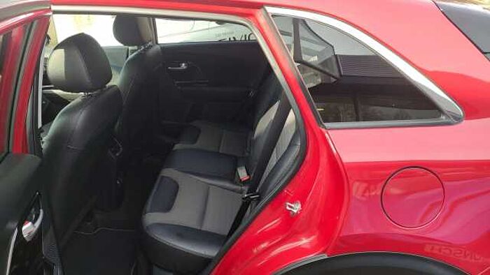 Kia Niro Niro Hybrid 1.6 GDI 2WD Aut. Spirit